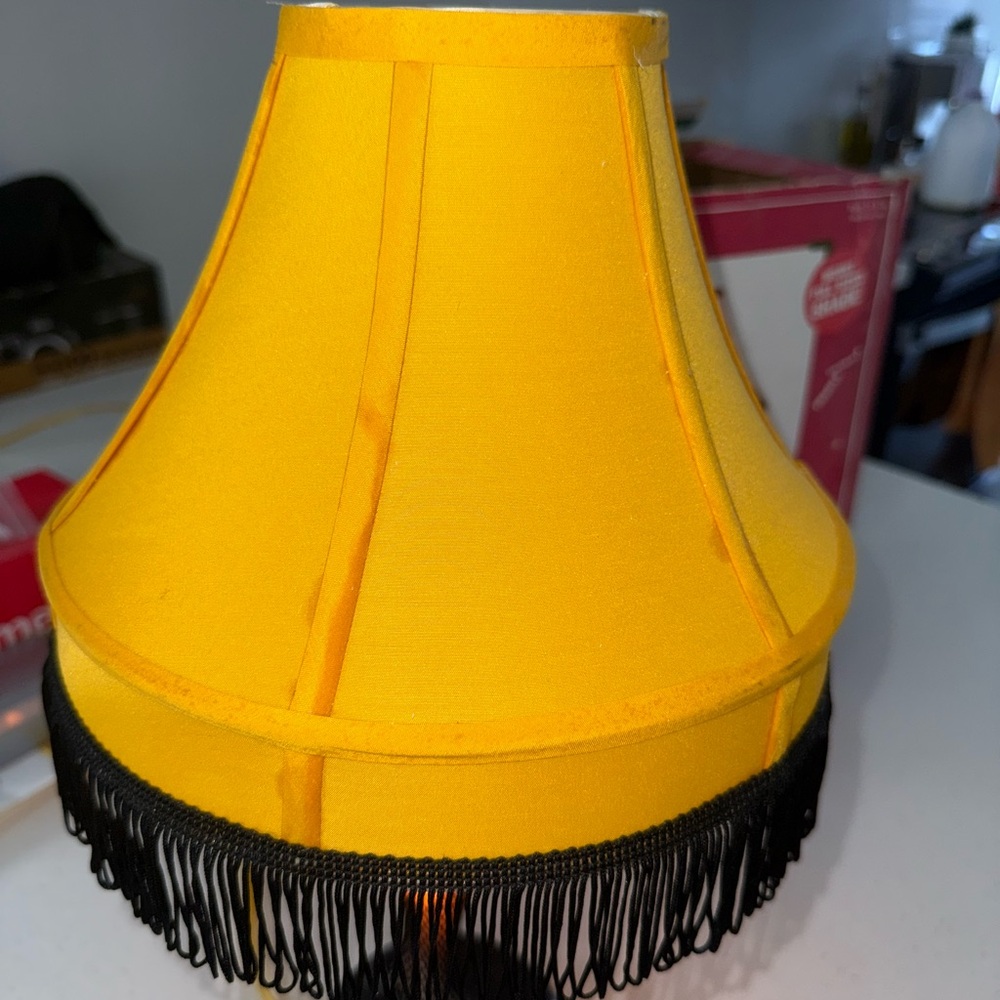 Fishnet Leg Lamp with Black Base - Picture 3 of 7